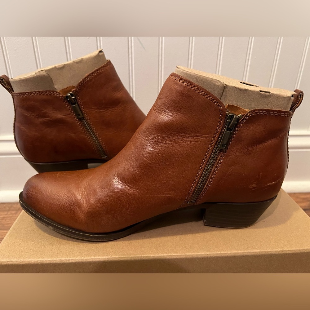 Lucky Brand Women's Basel Ankle Bootie
